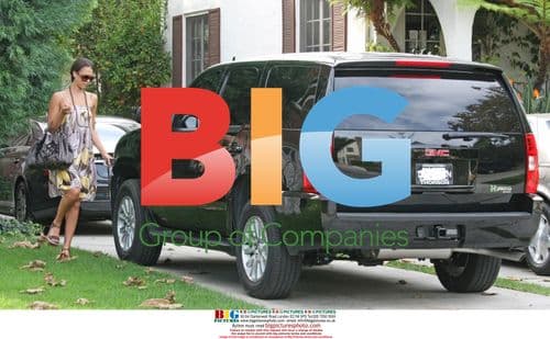 Jessica Alba Visits Acting Coach