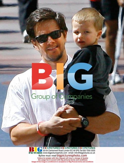 Mark Wahlberg and family at miniature golf