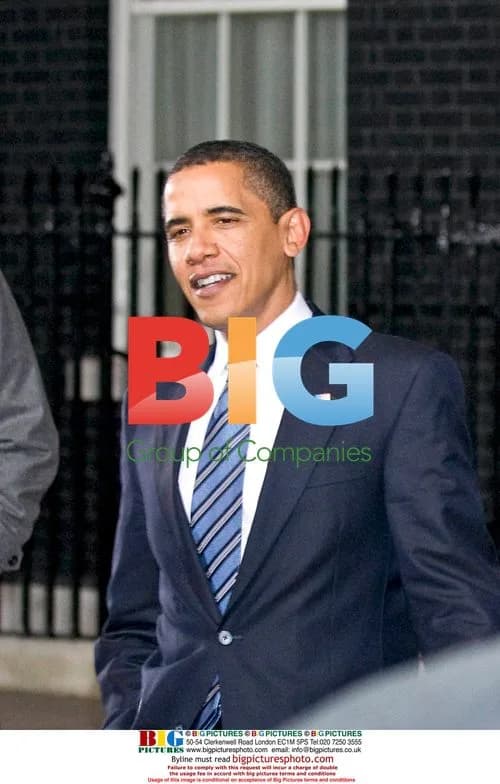 Obama attends G20 dinner hosted by Brown