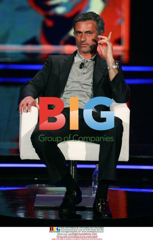 Mourinho on Chiambretti Night with Dannah Matthew