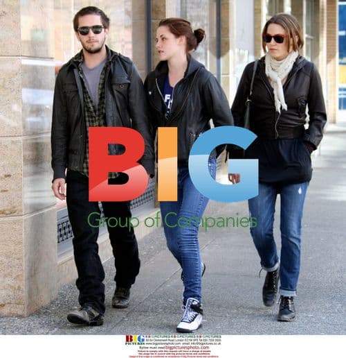 Kristen Stewart, Michael Angarano, and Nikki Reed at Lunch