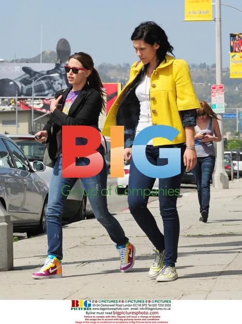 Nikki Reed Grabs Lunch with Friend Kate and Mom