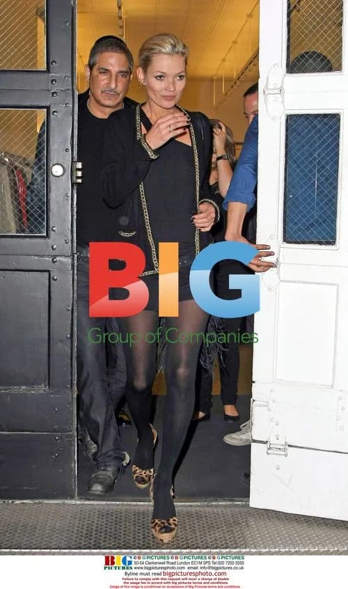 Kate Moss shops at Marc Jacobs in SoHo