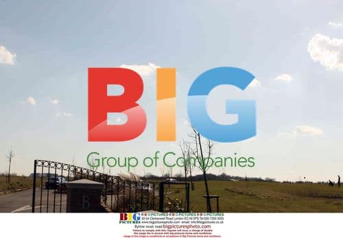 Guests arrive at Jade Goody's wake at Blakes Golf Course