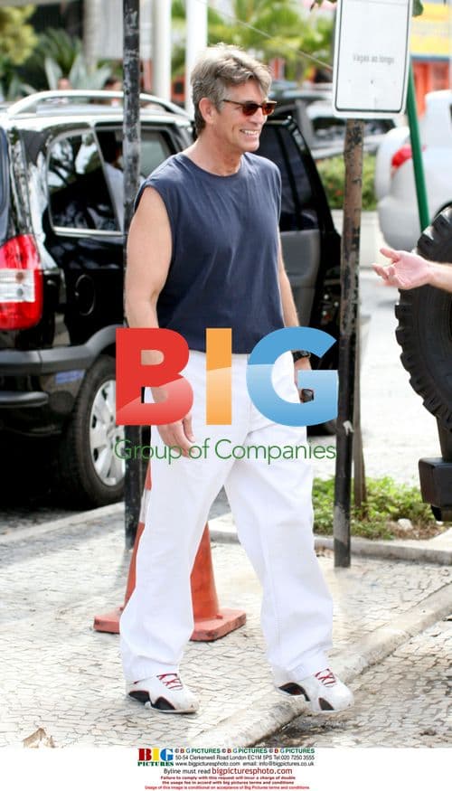 Erik Roberts Leaves Hotel Sofitel