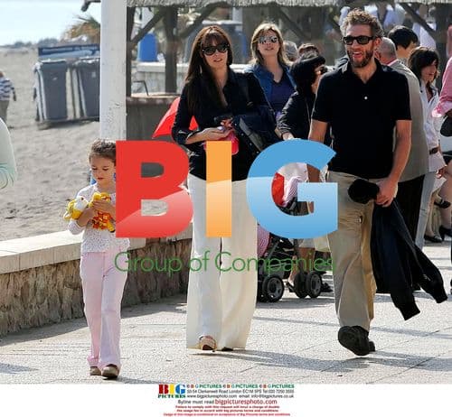 Monica Bellucci and Vincent Cassel on Holiday in Malaga