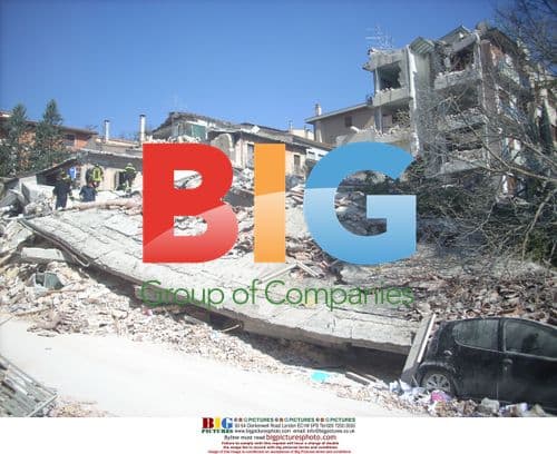 Powerful earthquake strikes central Italy