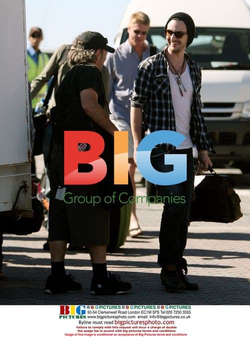 Snow Patrol Arrive at V Festival in Perth