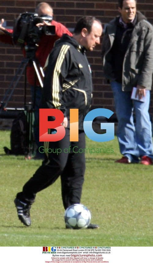 Liverpool FC squad practice at Melwood