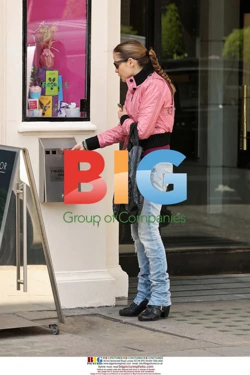 Elen Rives Smoking Outside Harvey Nichols