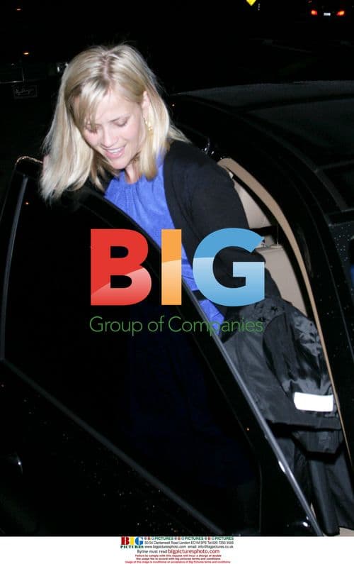 Jake, Reese, Gwyneth, Chris Dinner in Santa Monica