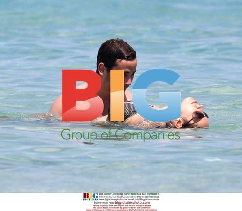 Kelly Brook and Danny Cipriani on Caribbean Vacation