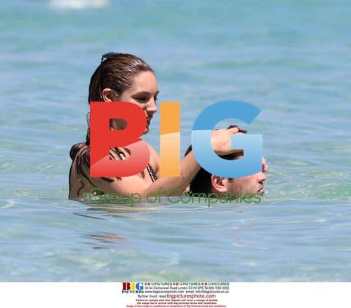 Kelly Brook and Danny Cipriani on Caribbean Vacation