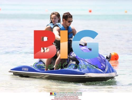 Kelly Brook and Danny Cipriani on Caribbean Holiday