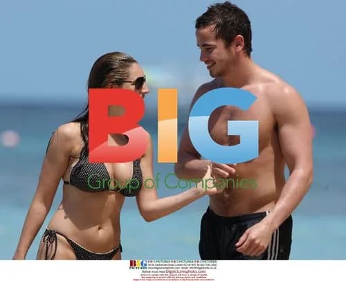 Kelly Brook and Danny Cipriani on Caribbean Holiday