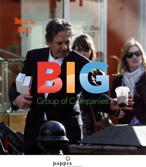 Saatchi and Lawson Spotted with Ice Coffee in London