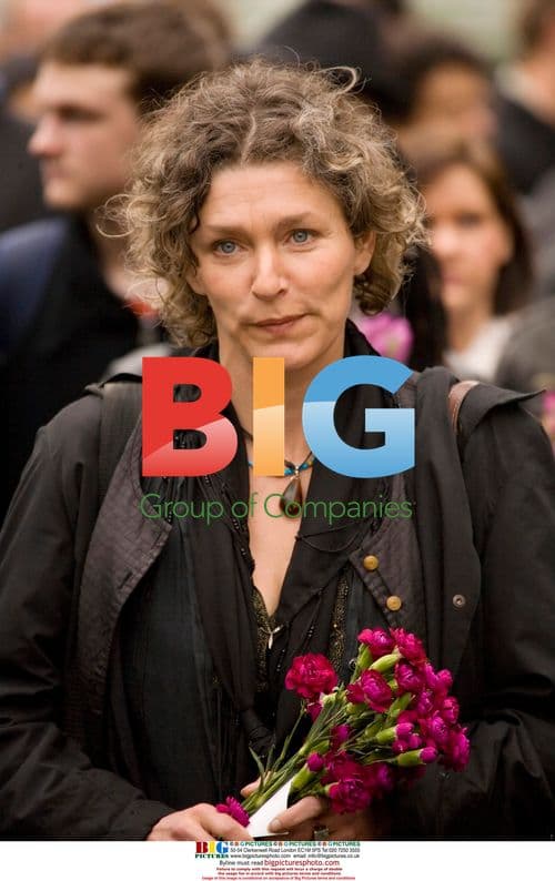 Ian Tomlinson March, London 2009