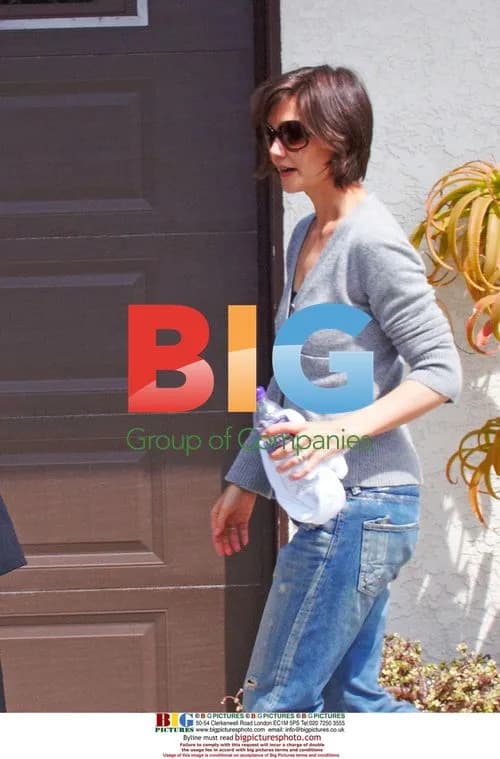 Katie Holmes leaves dance lessons in Redondo Beach