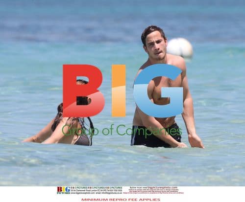 Kelly Brook and Danny Cipriani on Caribbean Holiday