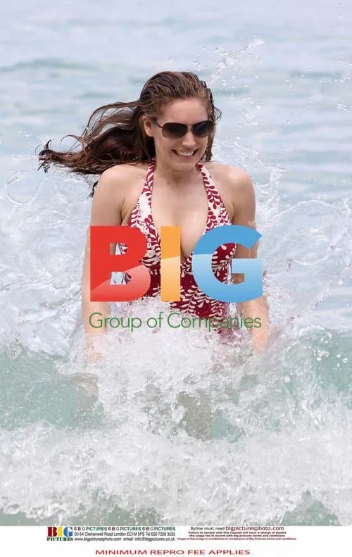Kelly Brook Enjoys Caribbean Vacation