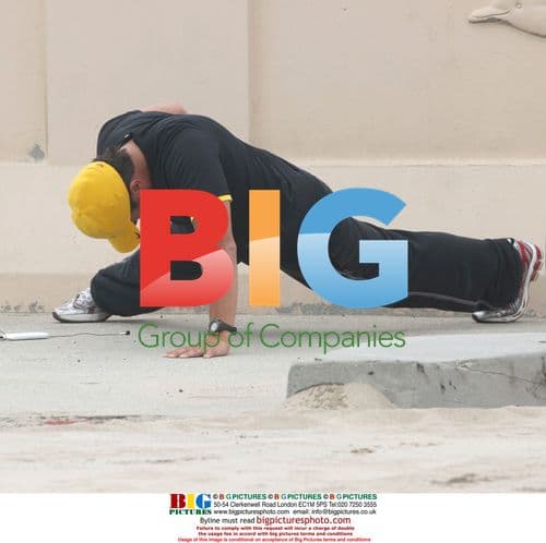 Peter Andre prepares for London marathon