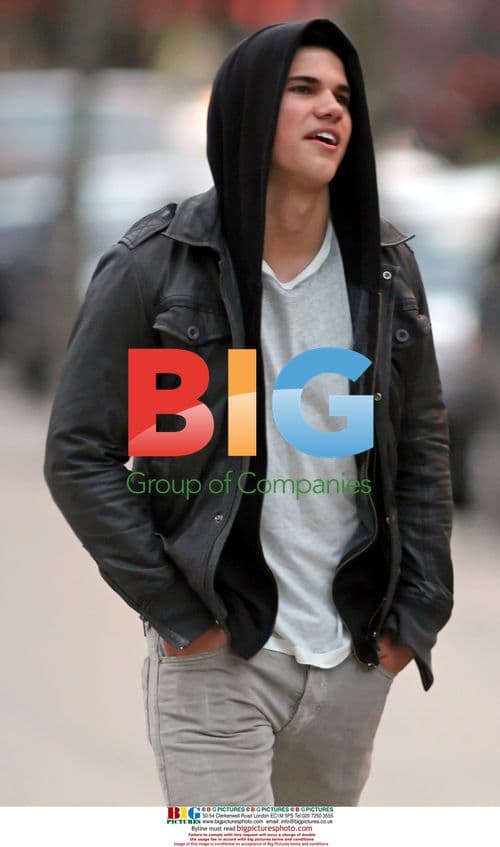 Taylor Lautner and Edi Gathegi Stroll Downtown Vancouver