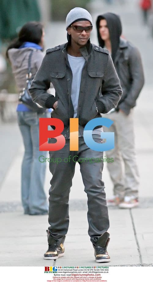 Twilight Stars Stroll Downtown Vancouver