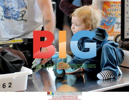 Tori Spelling and family at LAX