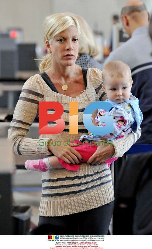 Tori Spelling and family at LAX