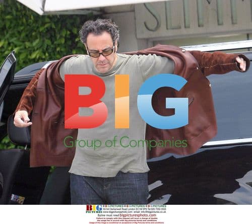 Brad Garrett leaves salon on 49th birthday