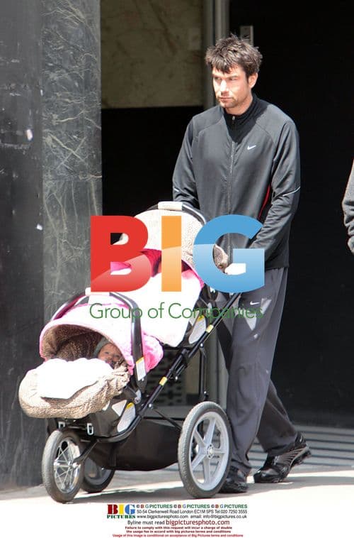 Jerry O'Connell & Twins in Toronto