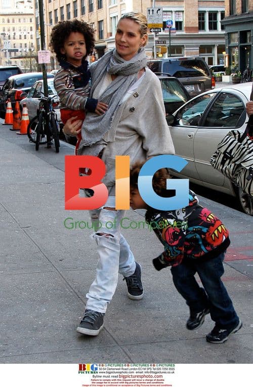 Heidi Klum takes kids to playground