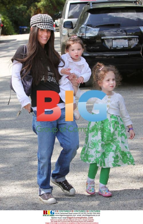 Soleil Moon Frye with daughters at mommy and me class