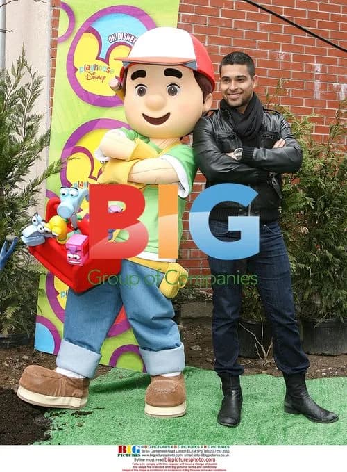 Wilmer Valderrama gardens with NYC kids for Earth Day