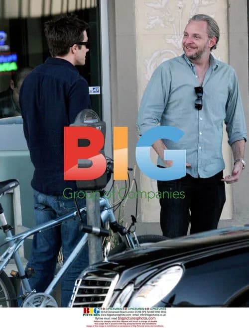 Jake Gyllenhaal says goodbye to friend in Santa Monica