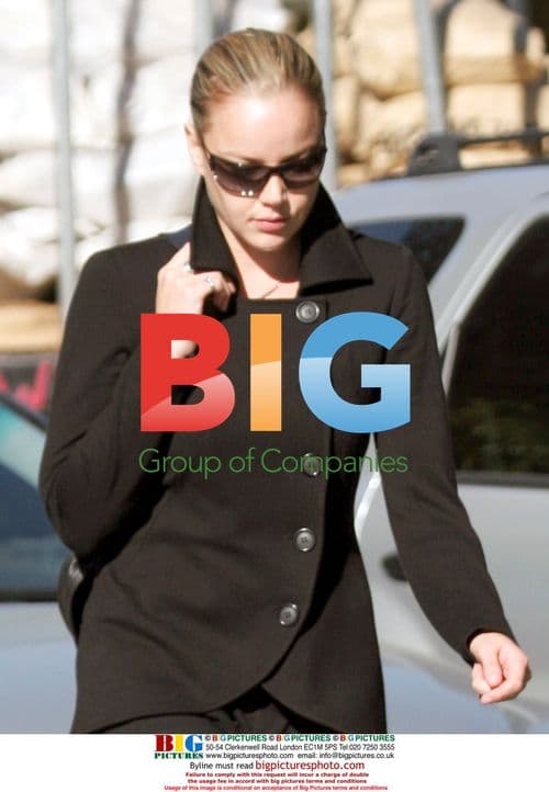 Ryan Phillippe and Abbie Cornish on new bike