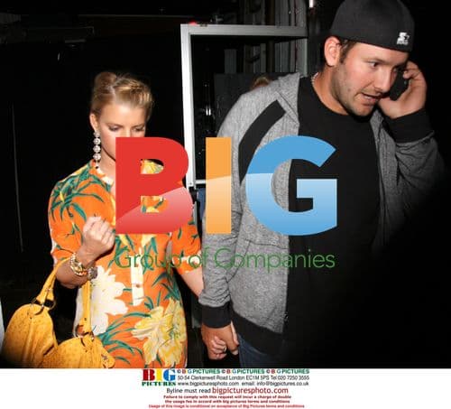 Jessica Simpson, Tony Romo, and Joe Simpson leave Beso