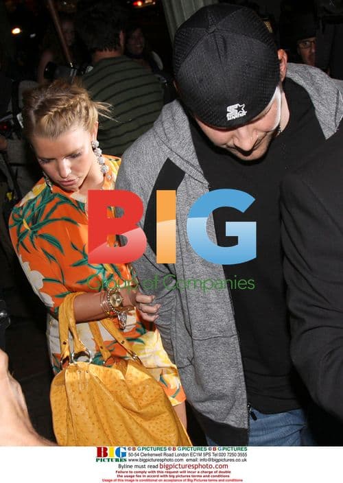 Jessica Simpson, Tony Romo, and Joe Simpson leave Beso