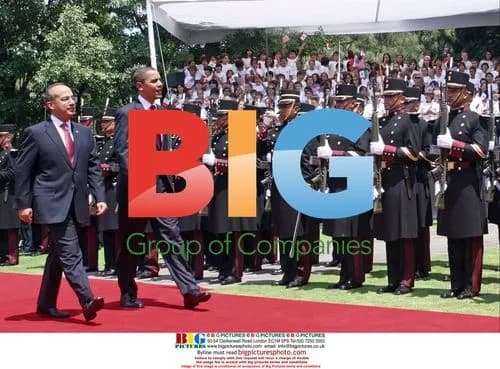 President Obama visits Mexico for summit