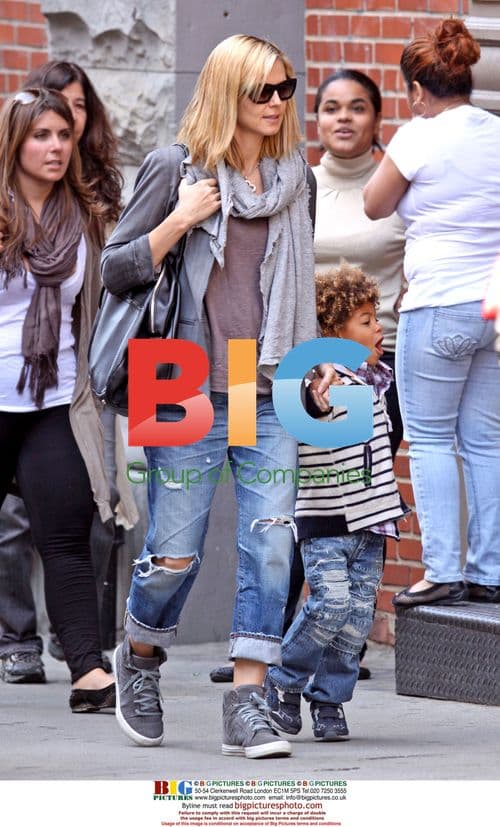 Heidi Klum and Kids Out in Soho