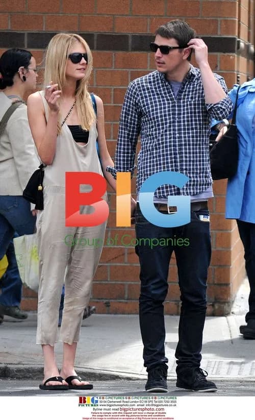 Josh Harnett spotted with unknown blonde
