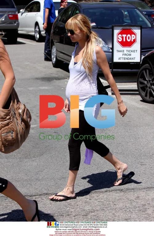 Nicole Richie leaves pilates class