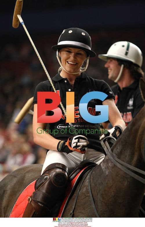 Katie Price fails to compete in celeb polo event