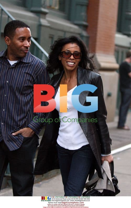 CSI Miami actress Khandi Alexander shopping in Soho