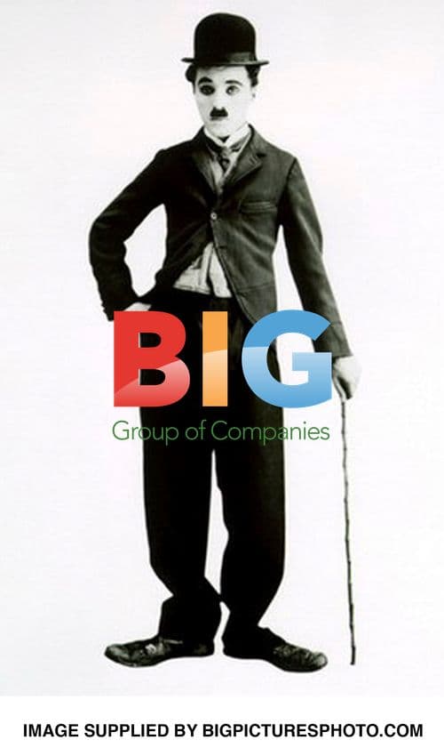 Natalie Imbruglia in Bowler Hat