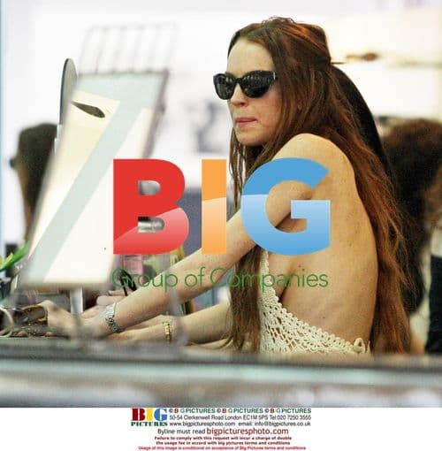 Lindsay Lohan and Ali shopping in LA