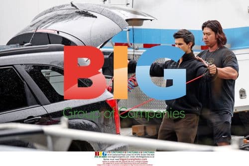 Taylor Lautner works out for 'New Moon'