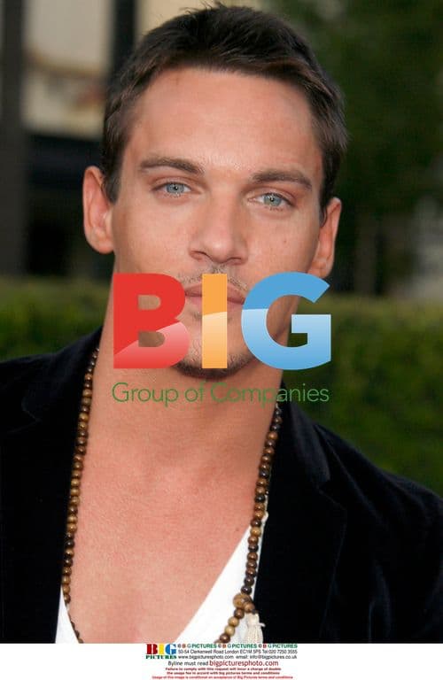 Jonathan Rhys Meyers at The Soloist premiere