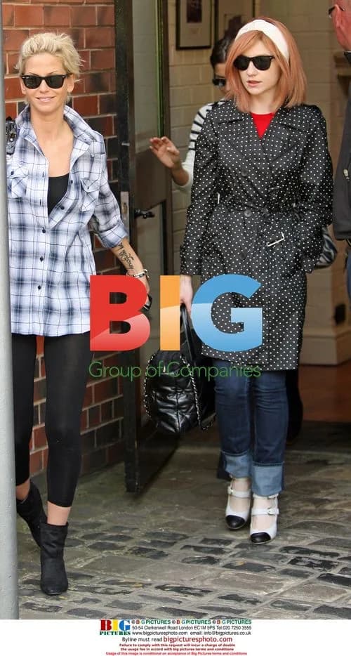Girls Aloud Leaving Hotel for Rehearsals