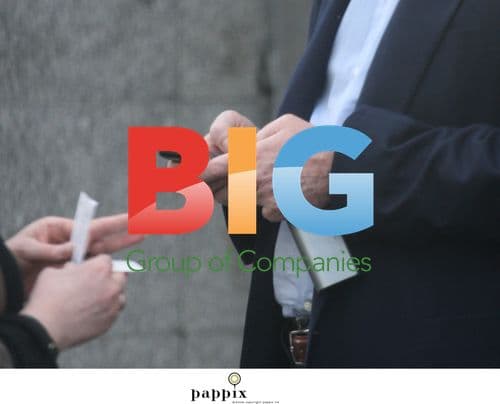 Peter Mandelson out with aide in London